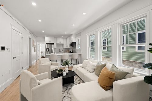 one-60 Derby St, Somerville, MA, 02145 | Card Image