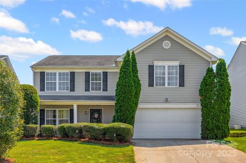 3107 Huntington Ridge Ct, Matthews, NC, 28105-7711 | Card Image