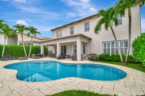 8679 Cobblestone Point Cir, Boynton Beach, FL, 33472-4431 | Card Image