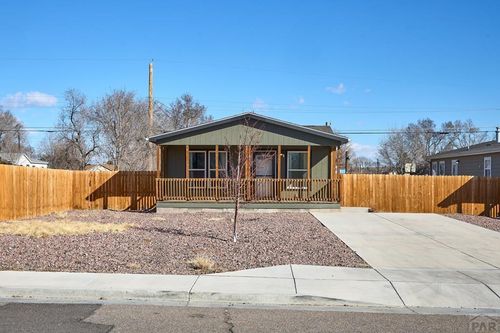 2203 W 15th St, Pueblo, CO, 81003-1127 | Card Image