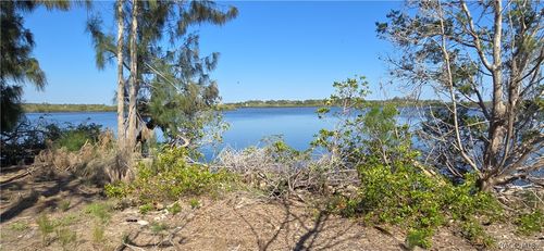 2230 S Silversand Pt, Crystal River, FL, 34429-5138 | Card Image