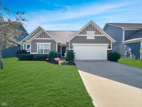 5715 Sly Fox Ln, Indianapolis, IN, 46237-9785 | Card Image