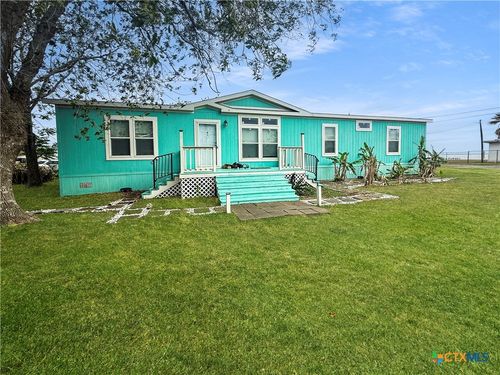 112 N Vivian Stevens St, Port Lavaca, TX, 77979-5845 | Card Image