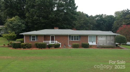 483 Allenton St, Norwood, NC, 28128-8417 | Card Image