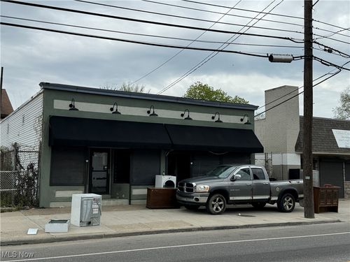 94-3990 E 131st St, Cleveland, OH, 44105-4768 | Card Image