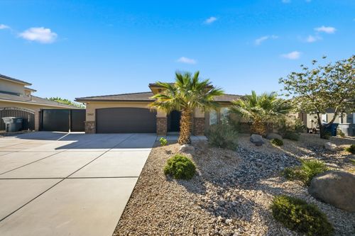 5907 S Vega Way, St George, UT, 84790-1336 | Card Image