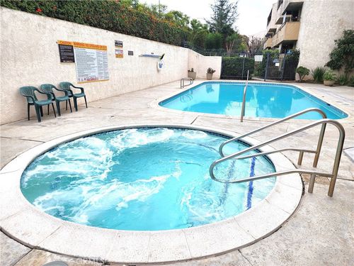 unit-206c-26051 Vermont Ave, Harbor City, CA, 90710-3422 | Card Image