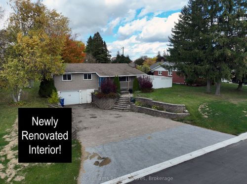 470 7th St, Hanover, ON, N4N1H6 | Card Image