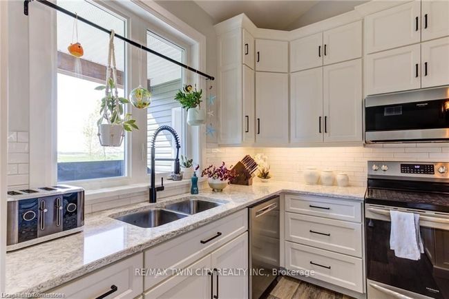 21 Paxton St, House other with 4 bedrooms, 3 bathrooms and 6 parking in Holyrood ON | Image 15