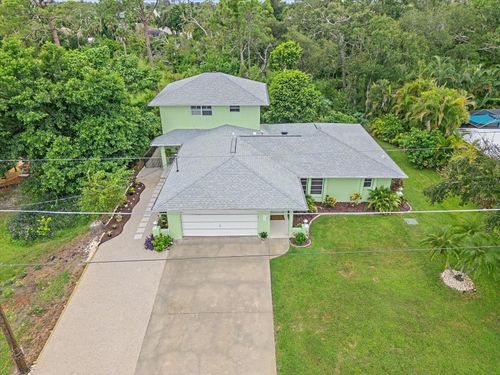 3636 Roslyn Rd, VENICE, FL, 34293-4904 | Card Image