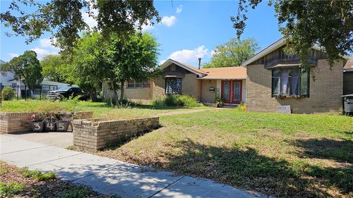 345 Bartlett Dr, Corpus Christi, TX, 78408-3311 | Card Image