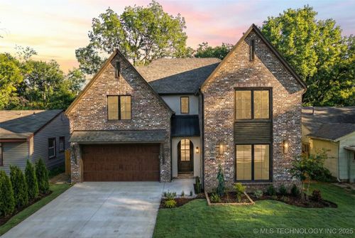 4127 S Cincinnati Ave, Tulsa, OK, 74105-3809 | Card Image