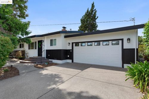 2634 Emma Dr, Pinole, CA, 94564-1323 | Card Image