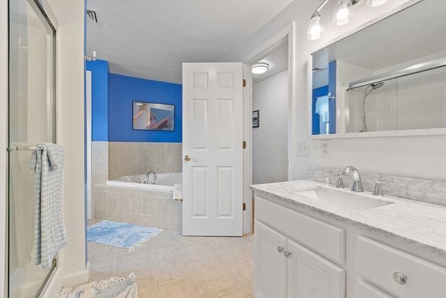 6 Wood St, House other with 4 bedrooms, 3 bathrooms and 5 parking in Upton MA | Image 38