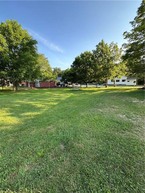 393 Church St, Pascoag, RI, 02859-2634 | Card Image
