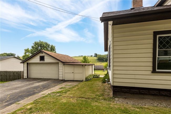 2 car detached garage, lean to, 2 car driveway | Image 4