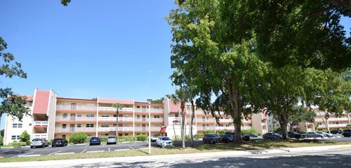 apt-206-1055 Country Club Dr, Margate, FL, 33063-3242 | Card Image