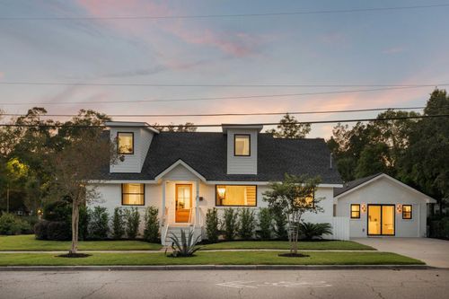 79 Hester St, Charleston, SC, 29403-3314 | Card Image