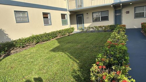 201 Brittany E, Delray Beach, FL, 33446 | Card Image