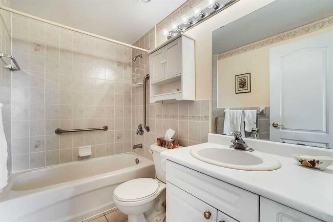 116 - 2506 Rutherford Rd, Condo with 2 bedrooms, 2 bathrooms and 1 parking in Concord ON | Image 17