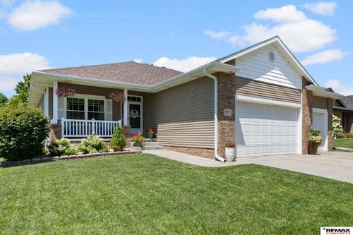 7845 Katrina Lane, Lincoln, NE, 68512 | Card Image