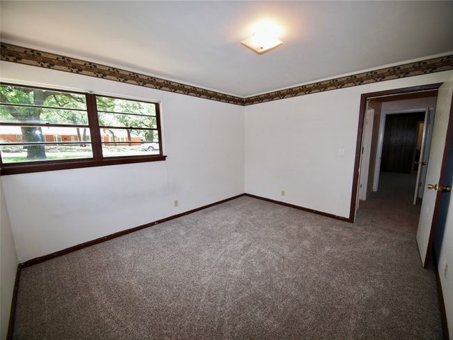 1431 Brazos St, House other with 4 bedrooms, 2 bathrooms and null parking in Graham TX | Image 25