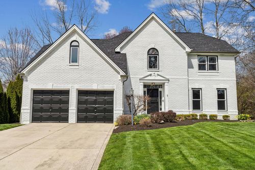 198 Academy Woods Dr, Columbus, OH, 43230-2190 | Card Image