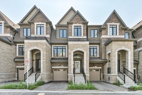 10 Calloway Way, Whitby, ON, L1N0N9 | Card Image