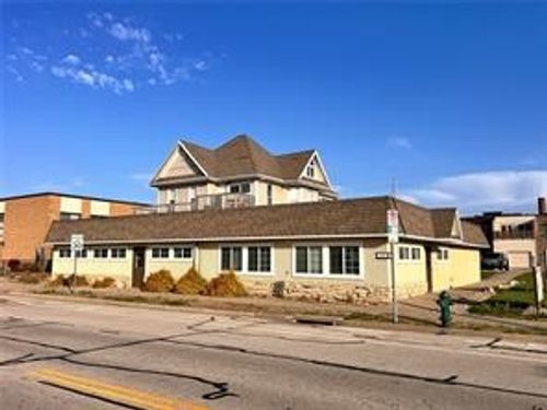 102-350 3rd Ave Sw, Cedar Rapids, IA, 52404-2062 | Card Image