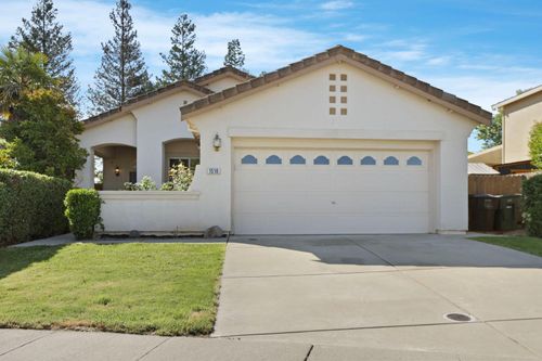 1518 Whitstable Dr, Roseville, CA, 95747-6472 | Card Image