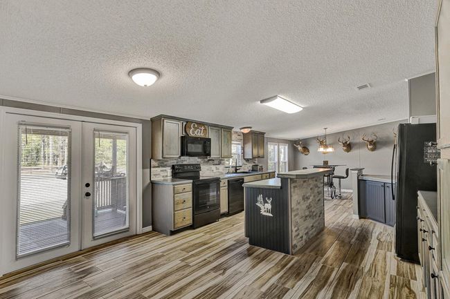 141 Woods Rd, House other with 4 bedrooms, 3 bathrooms and null parking in San Mateo FL | Image 27