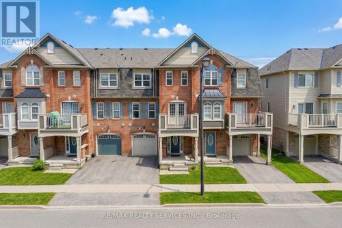 73 Dredge Crt, Milton, ON, L9T8R8 | Card Image