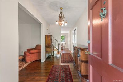 Entry Foyer | Image 2