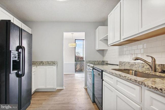 APT-1116 - 2300 Pimmit Dr, Condo with 3 bedrooms, 3 bathrooms and null parking in FALLS CHURCH VA | Image 12