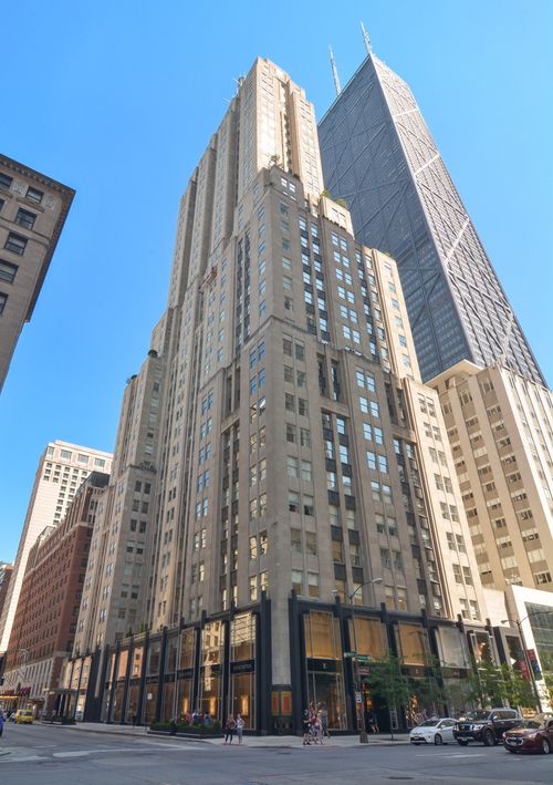 apt-5g-159 E Walton Pl, Chicago, IL, 60611-1966 | Card Image