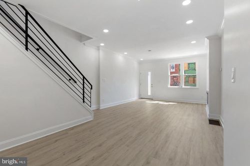 1226 S 22nd St, PHILADELPHIA, PA, 19146-4235 | Card Image