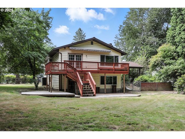 1425 Se 9 Th St, House other with 6 bedrooms, 3 bathrooms and null parking in Gresham OR | Image 38