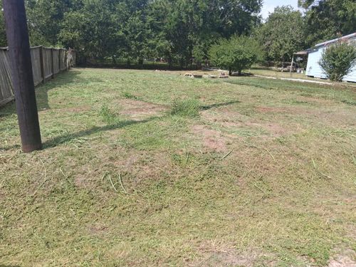 703 E Water St, Victoria, TX, 77901-9261 | Card Image