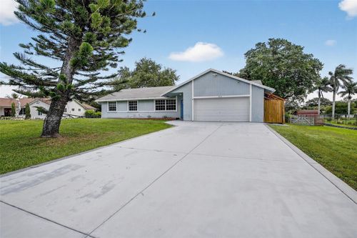 5010 Sw 201st Ter, Southwest Ranches, FL, 33332-1012 | Card Image