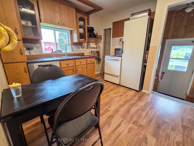 386181 Boundry Rd, House other with 3 bedrooms, 1 bathrooms and 10 parking in Englehart ON | Image 17