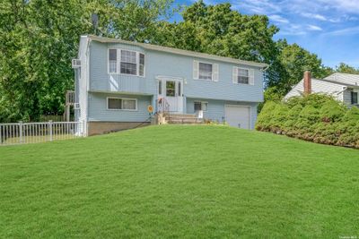 130 Ruland Road N, House other with 5 bedrooms, 2 bathrooms and null parking in Selden NY | Image 2