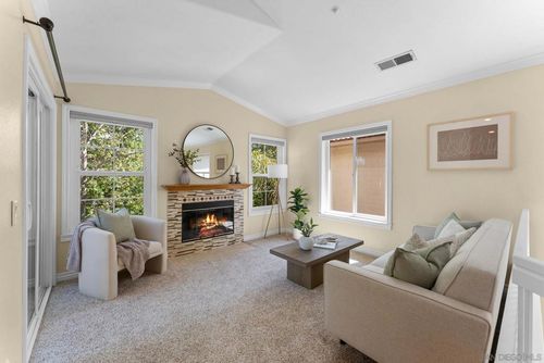 257 Brookview Ct, Santee, CA, 92071-6944 | Card Image