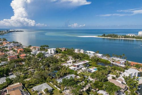 130 Ogden St, SARASOTA, FL, 34242-1152 | Card Image