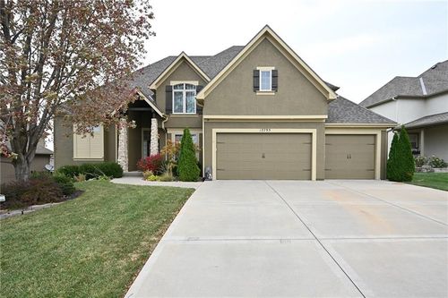 12795 Apple Blossom Drive, Platte City, MO, 64079 | Card Image