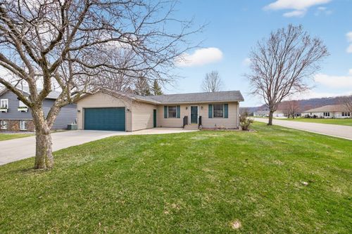 706 12th Street E, Wabasha, MN, 55981 | Card Image