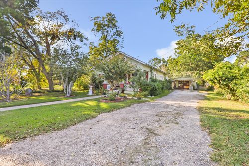 202-200 E Linney St, Dayton, TX, 77535-1706 | Card Image