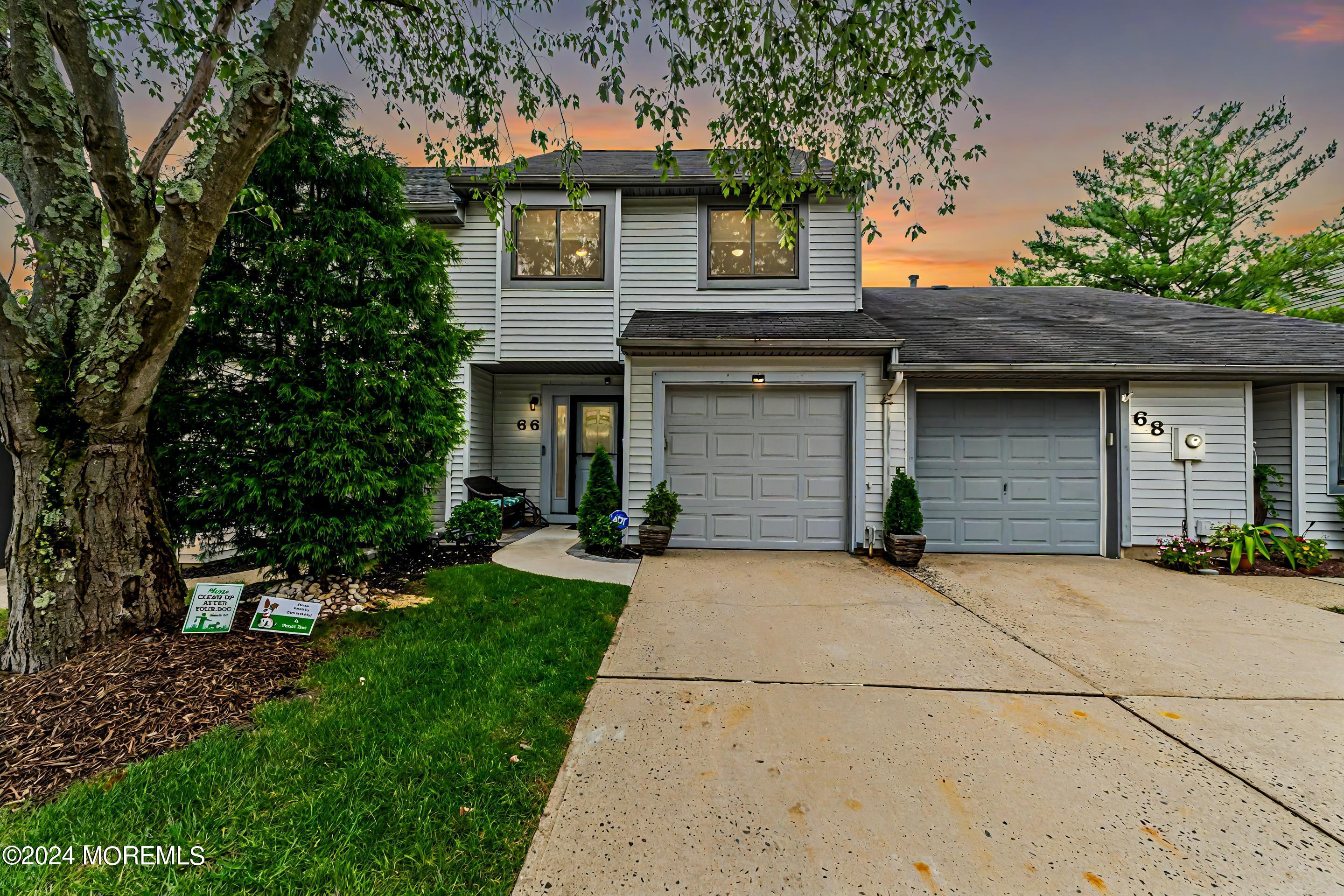 Lexington Cir, Matawan, NJ 07747