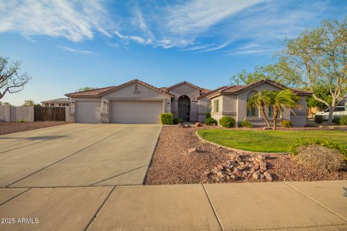 8352 W San Juan Ave, Glendale, AZ, 85305-2908 | Card Image