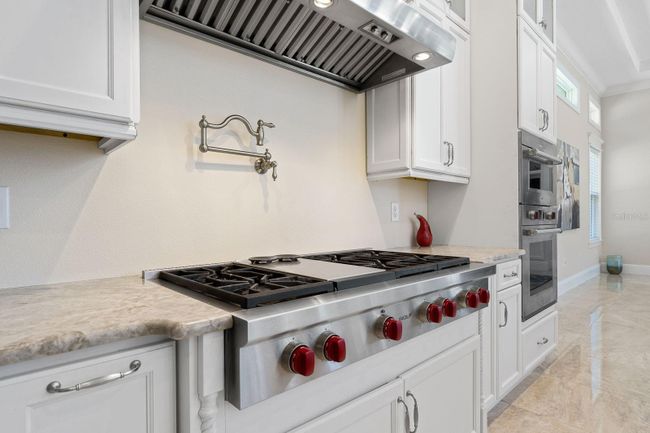 Kitchen | Image 18