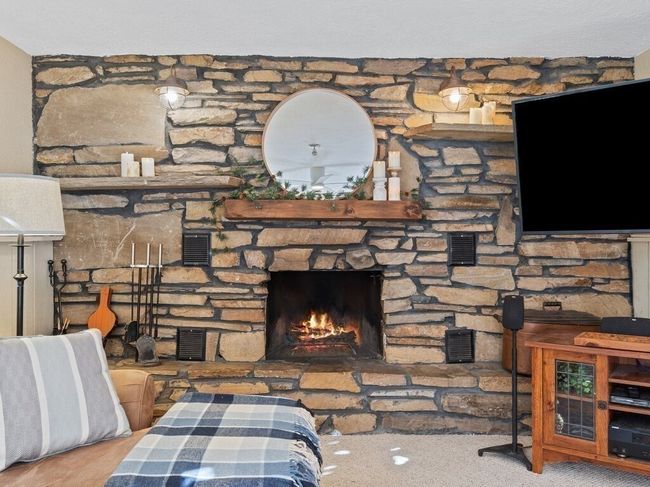 190 Stafford St, House other with 3 bedrooms, 2 bathrooms and 8 parking in Charlton MA | Image 25